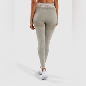 NWT Gymshark flex high waisted leggings small khaki marl/ blush nude